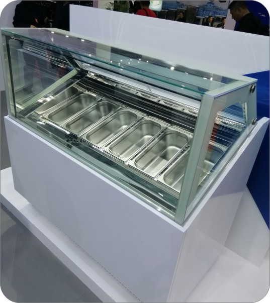 直角冰淇淋柜